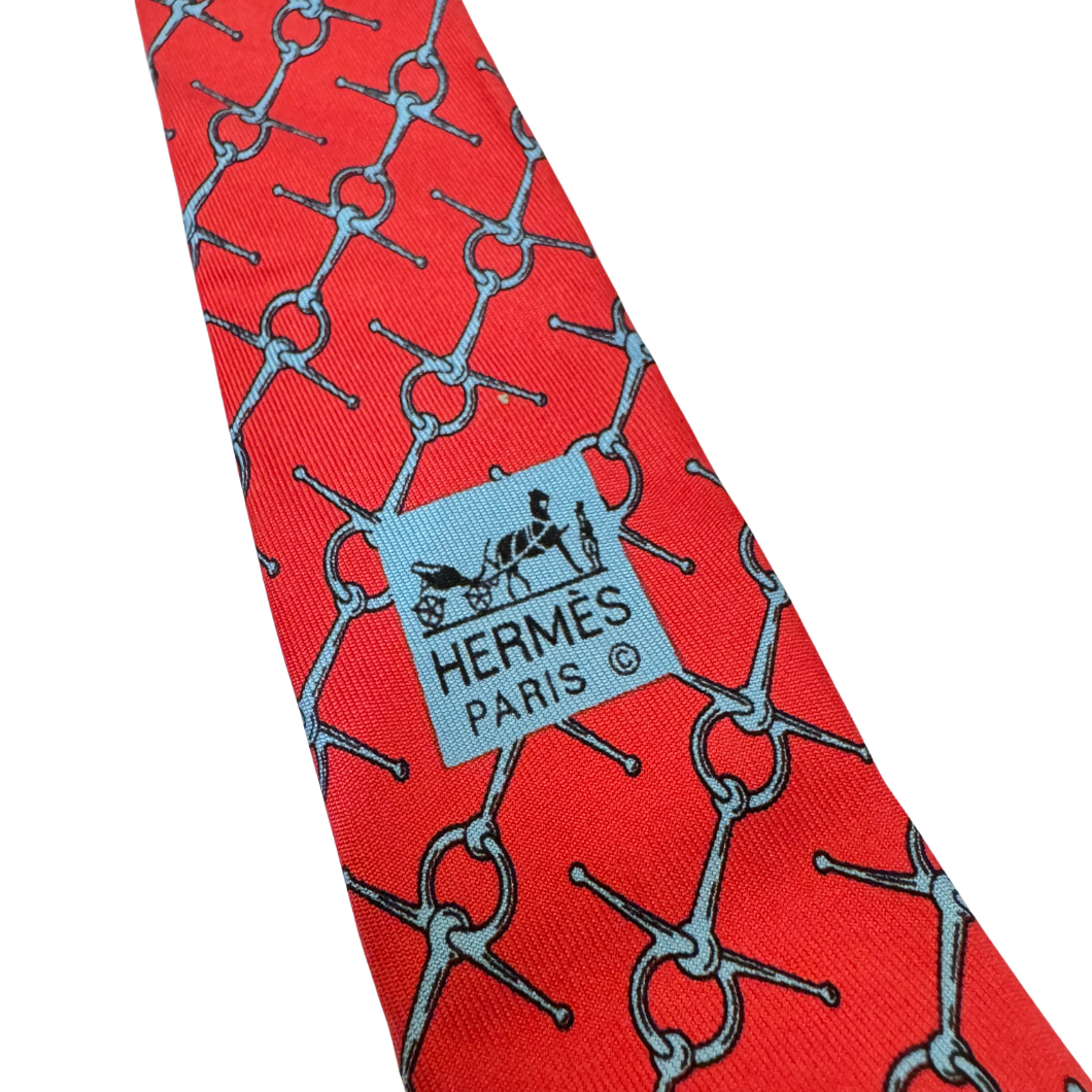 Hermès Silk Tie in Red Horsebit Print
