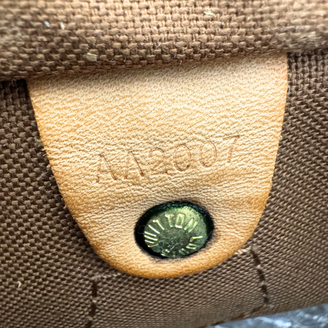 Louis Vuitton Monogram Speedy 30