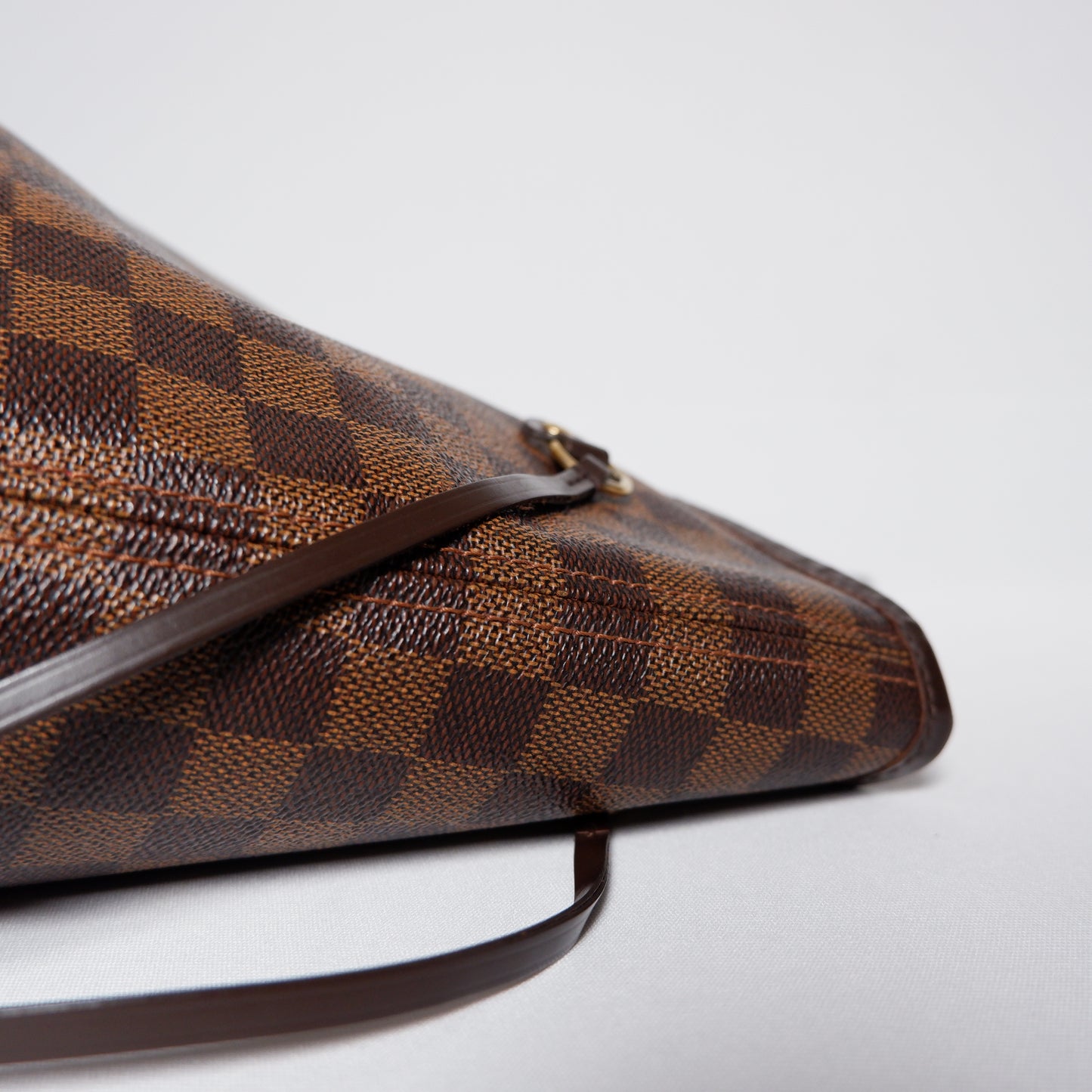 Louis Vuitton Damier Ebene Canvas Neverfull MM Bag