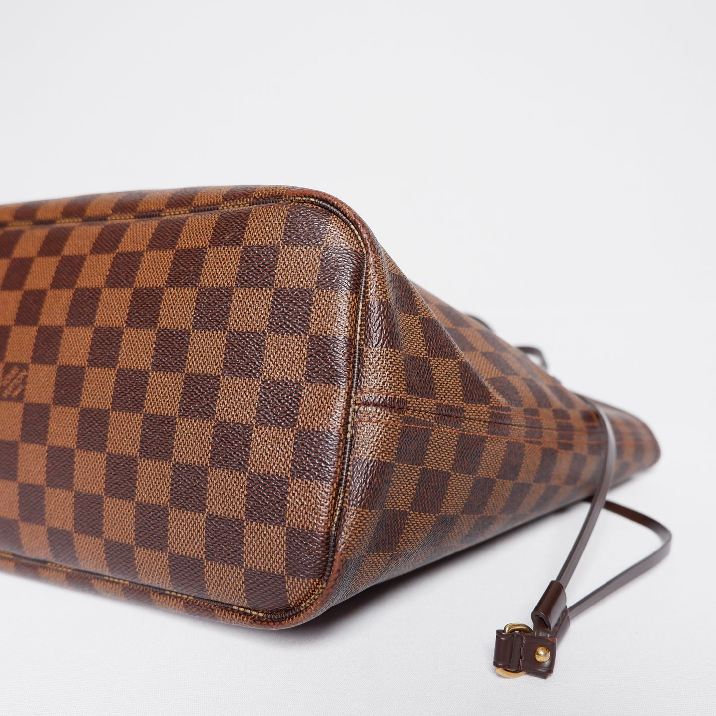 Louis Vuitton Damier Ebene Canvas Neverfull MM Bag