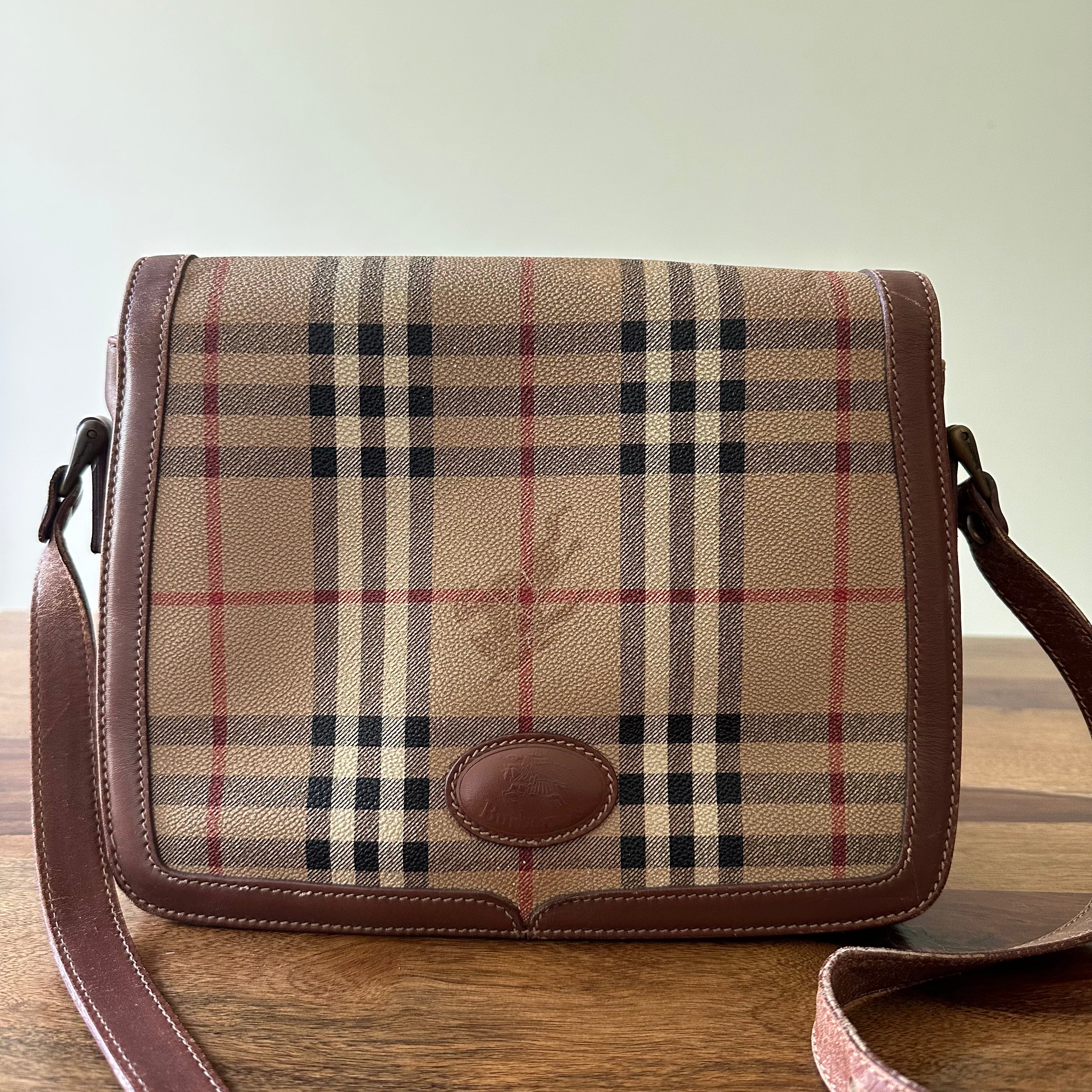 Burberry london check messenger top bag