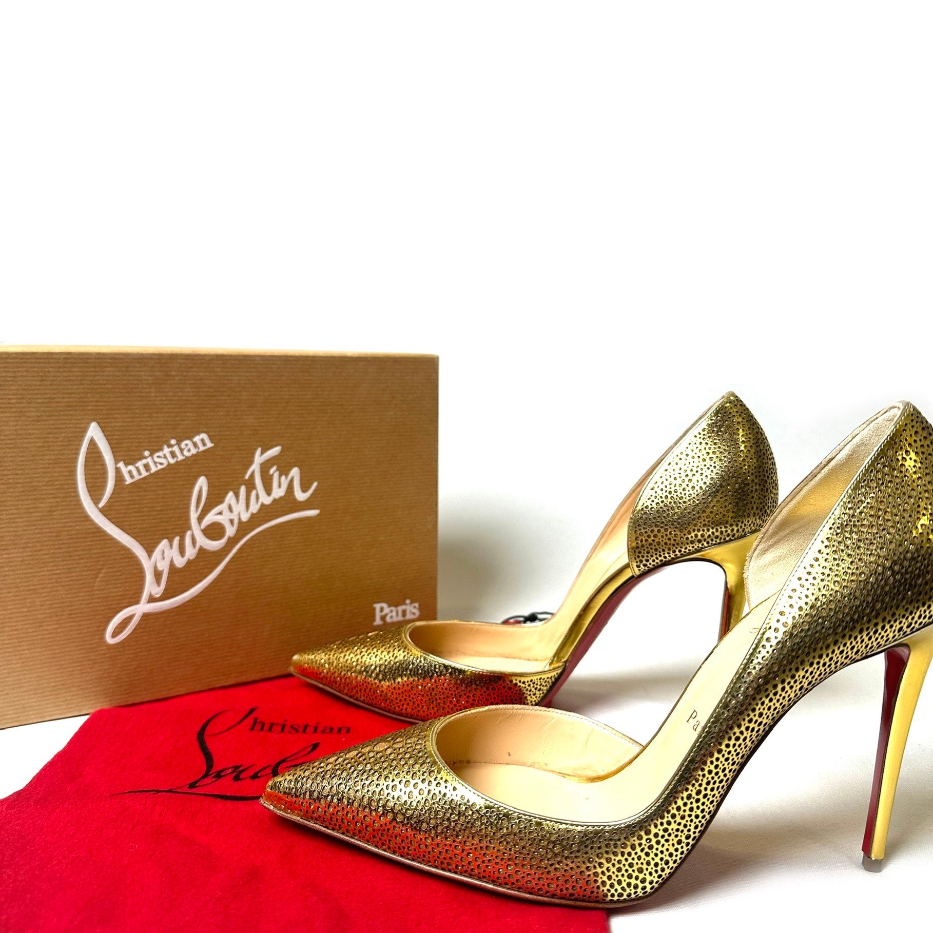 louboutin pumps price - Main Image