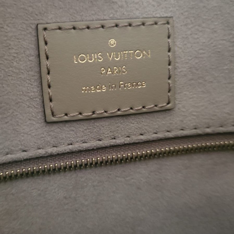 Louis Vuitton OnTheGo MM Empreinte Leather Tote