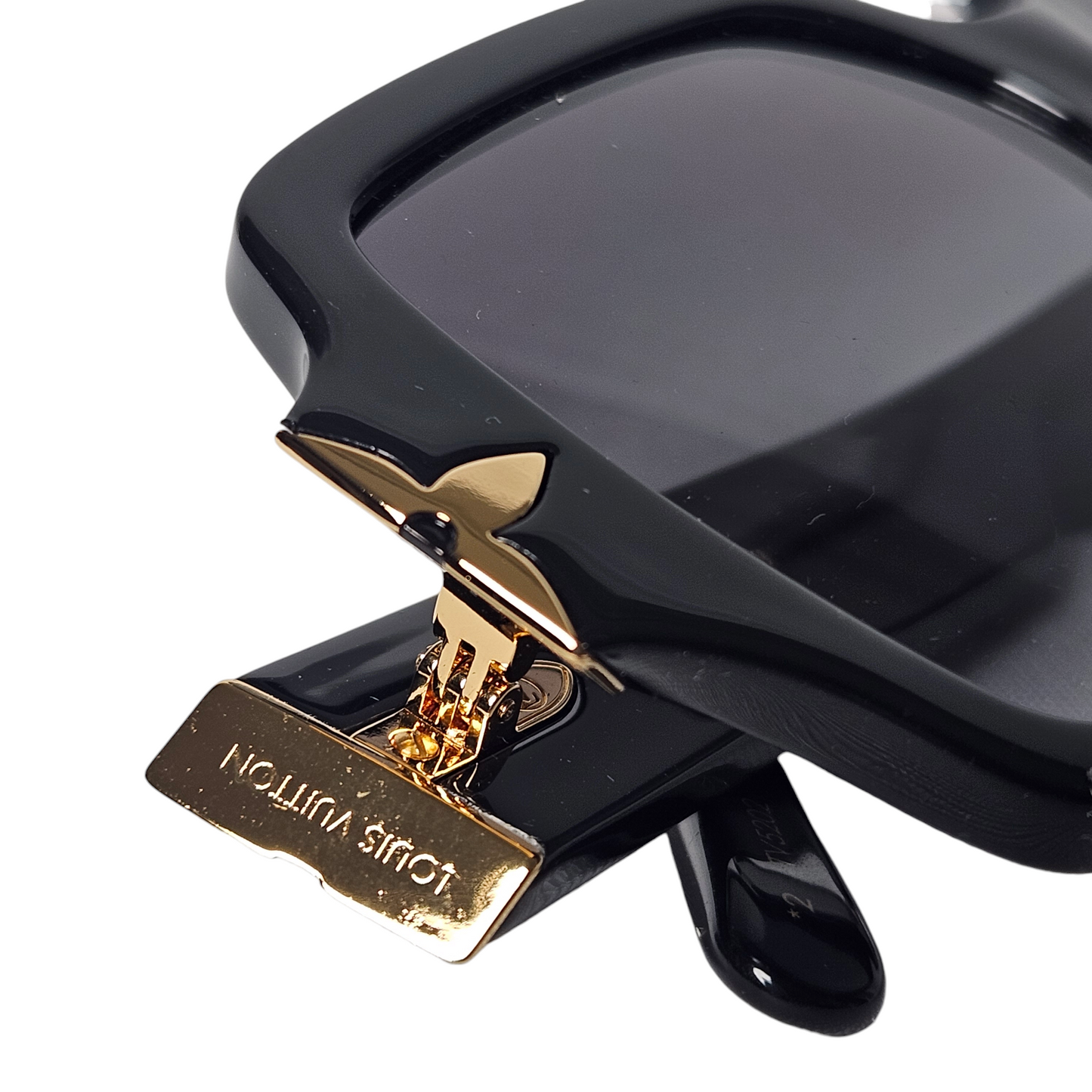 Louis Vuitton 2022 Flower Edge Sunglasses