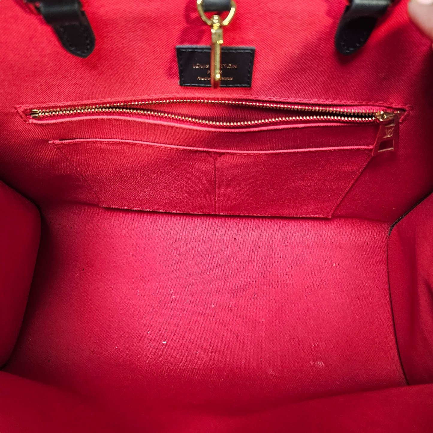 Louis Vuitton Giant Reverse Canvas OnTheGo Tote Bag