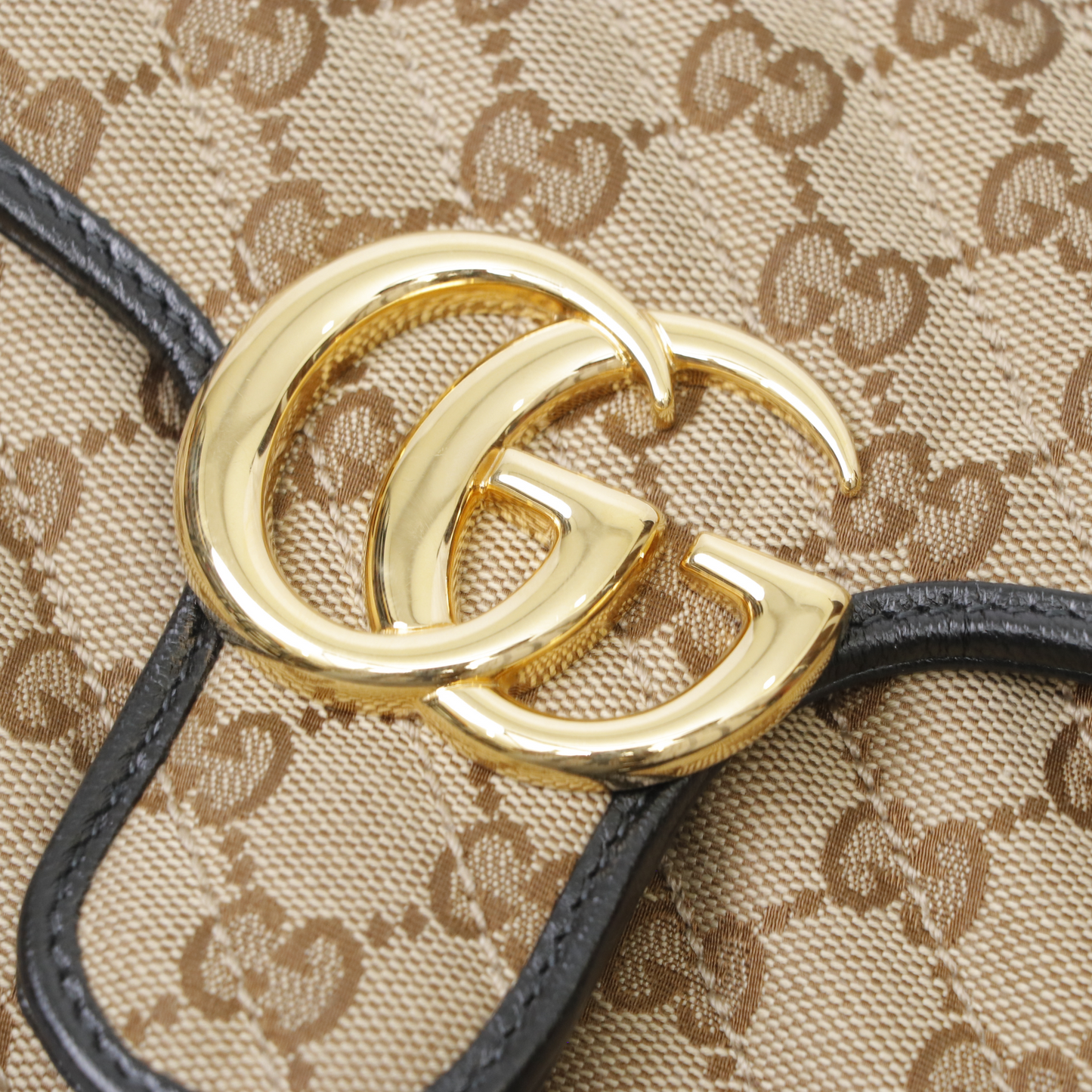 Gucci Small Marmont Matelasse Shoulder Bag