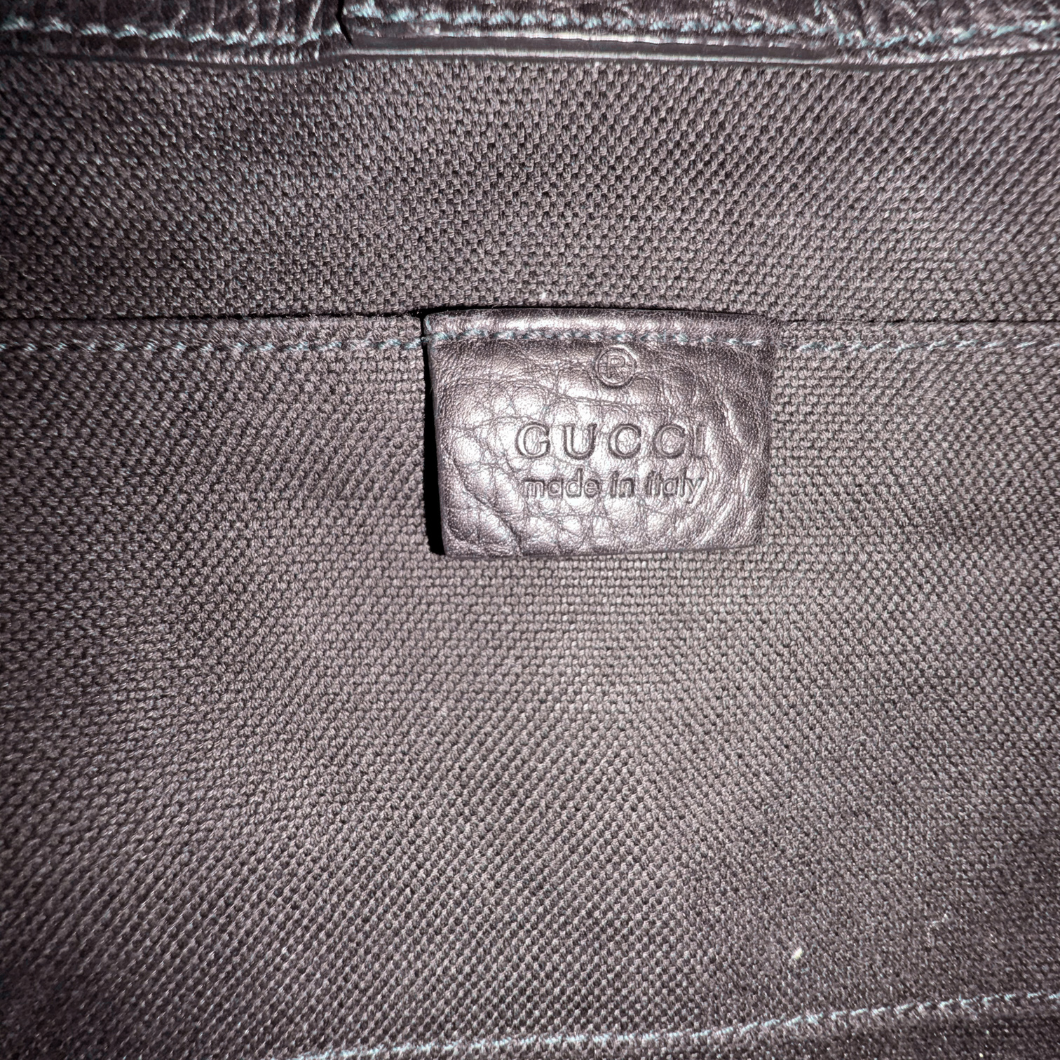 Gucci Bamboo Shopper in Black Pebbled Leather