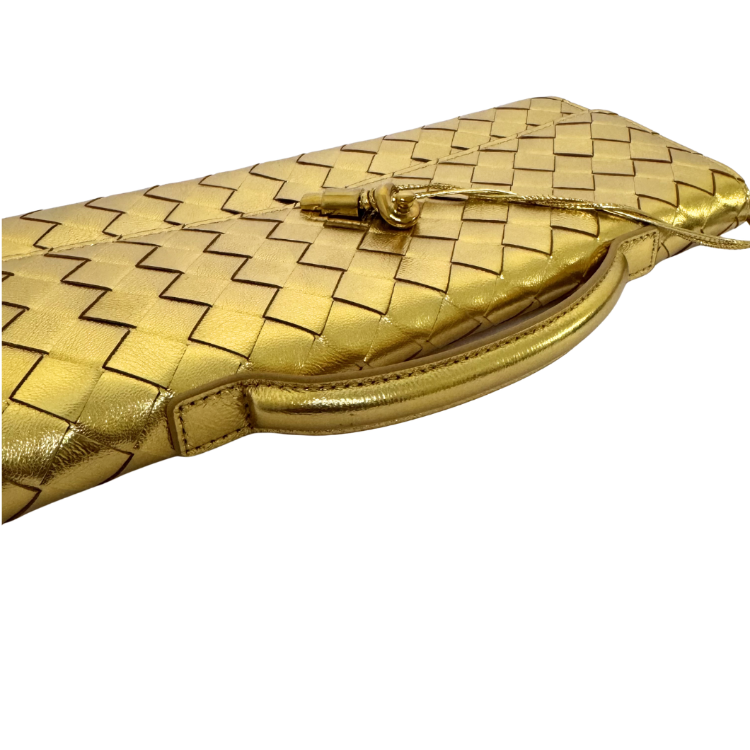 Bottega Veneta Andiamo Clutch in Metallic Gold Leather