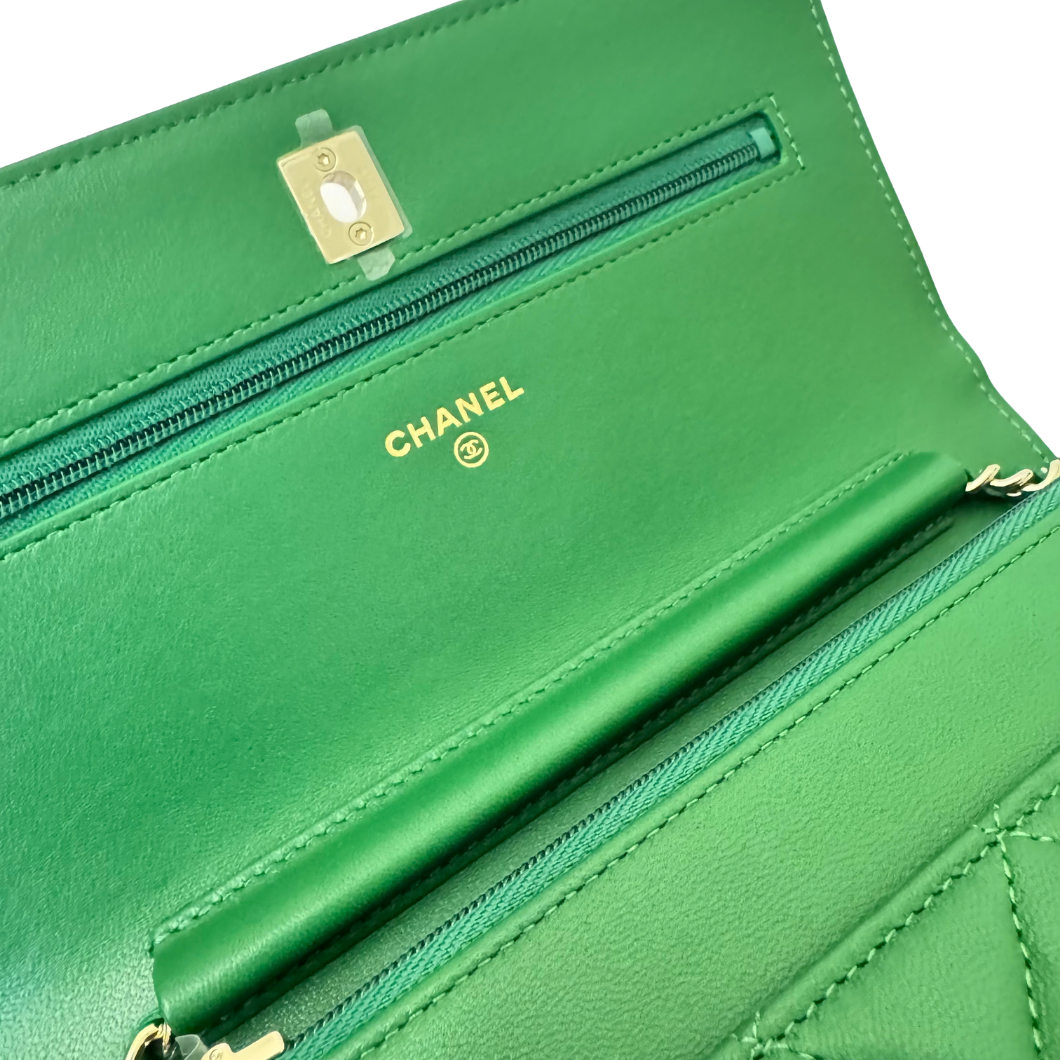 Chanel Wallet on Chain in Green Quilted Leather