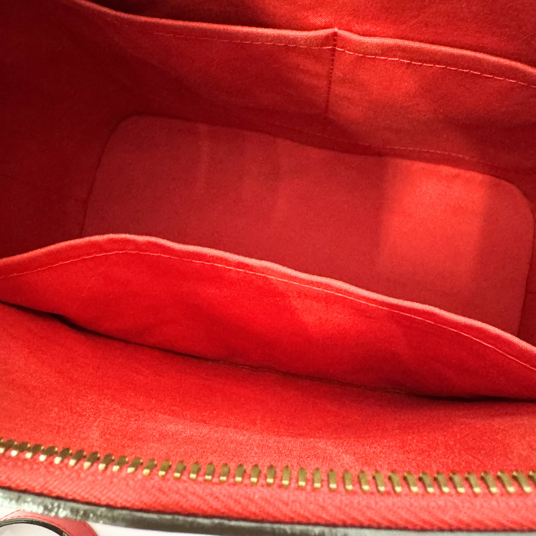 Louis Vuitton Brea MM in Pomme d'Amour Patent Leather