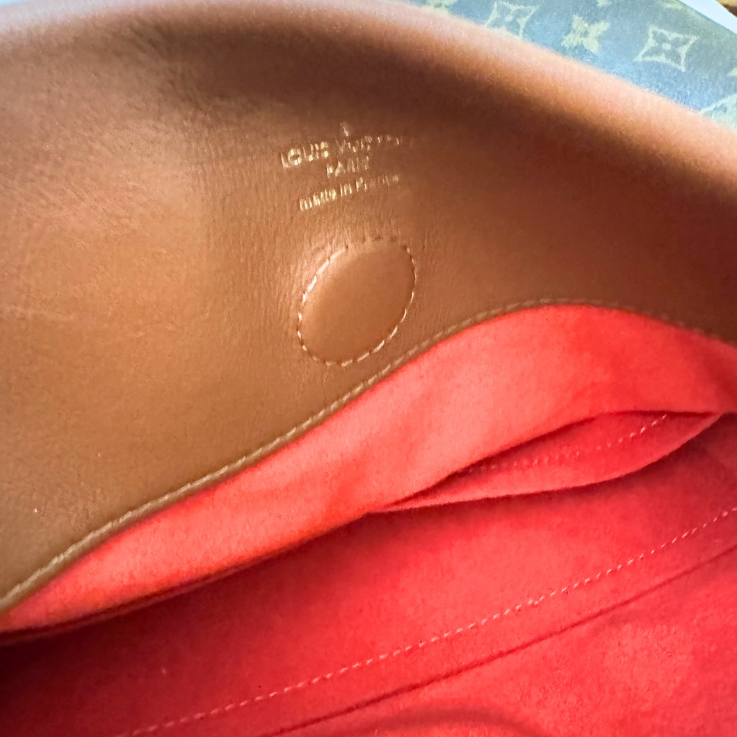 Louis Vuitton Tuileries Hobo Bag in Monogram Canvas and Caramel