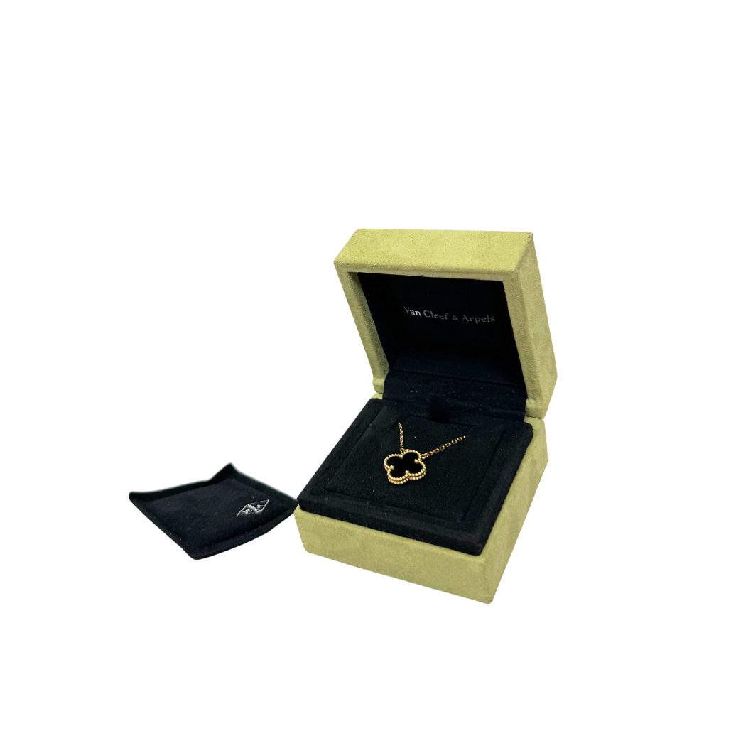 Van Cleef & Arpels Onyx Pendant Necklace in Yellow Gold