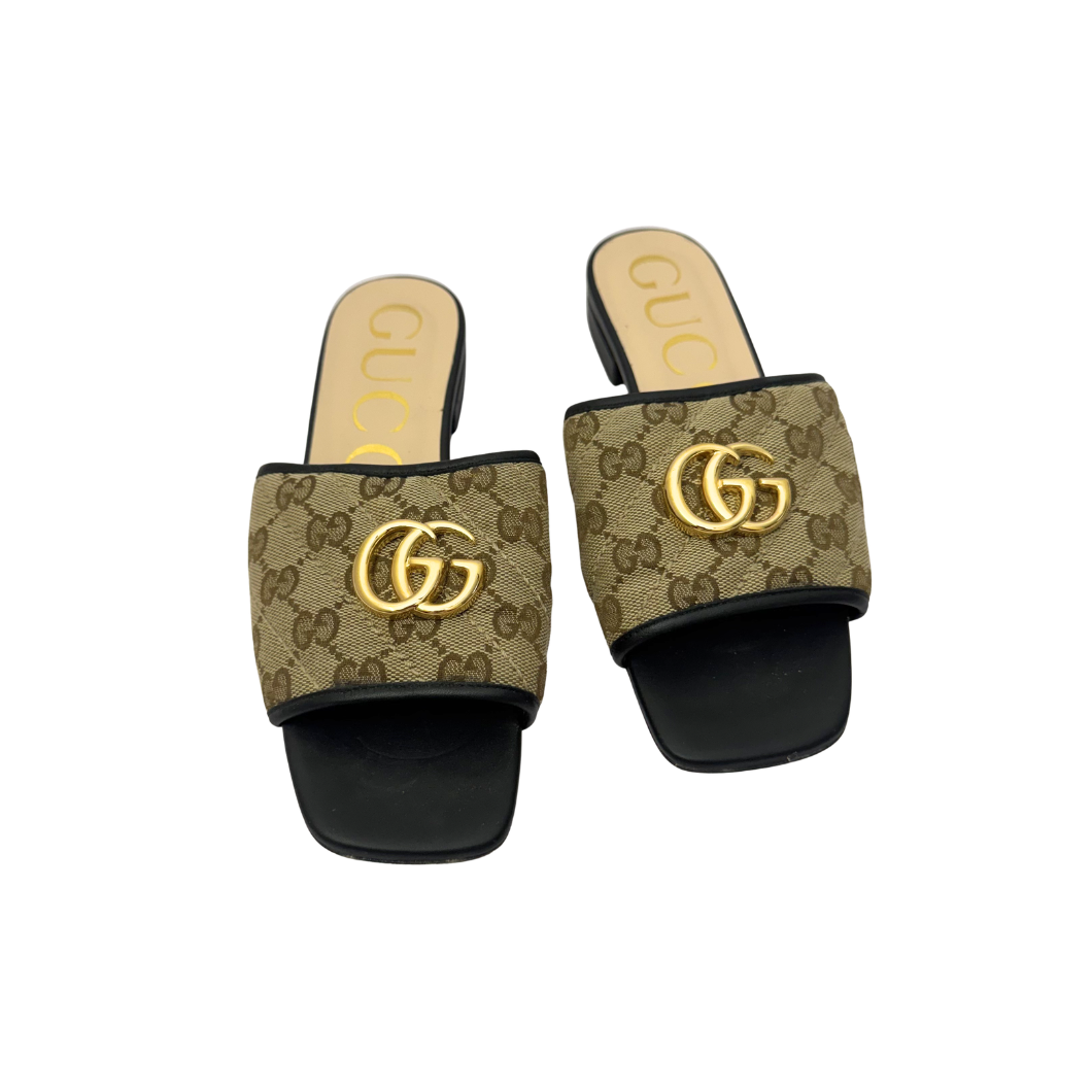 Gucci GG Marmont Matelassé Slides - Size 35.5