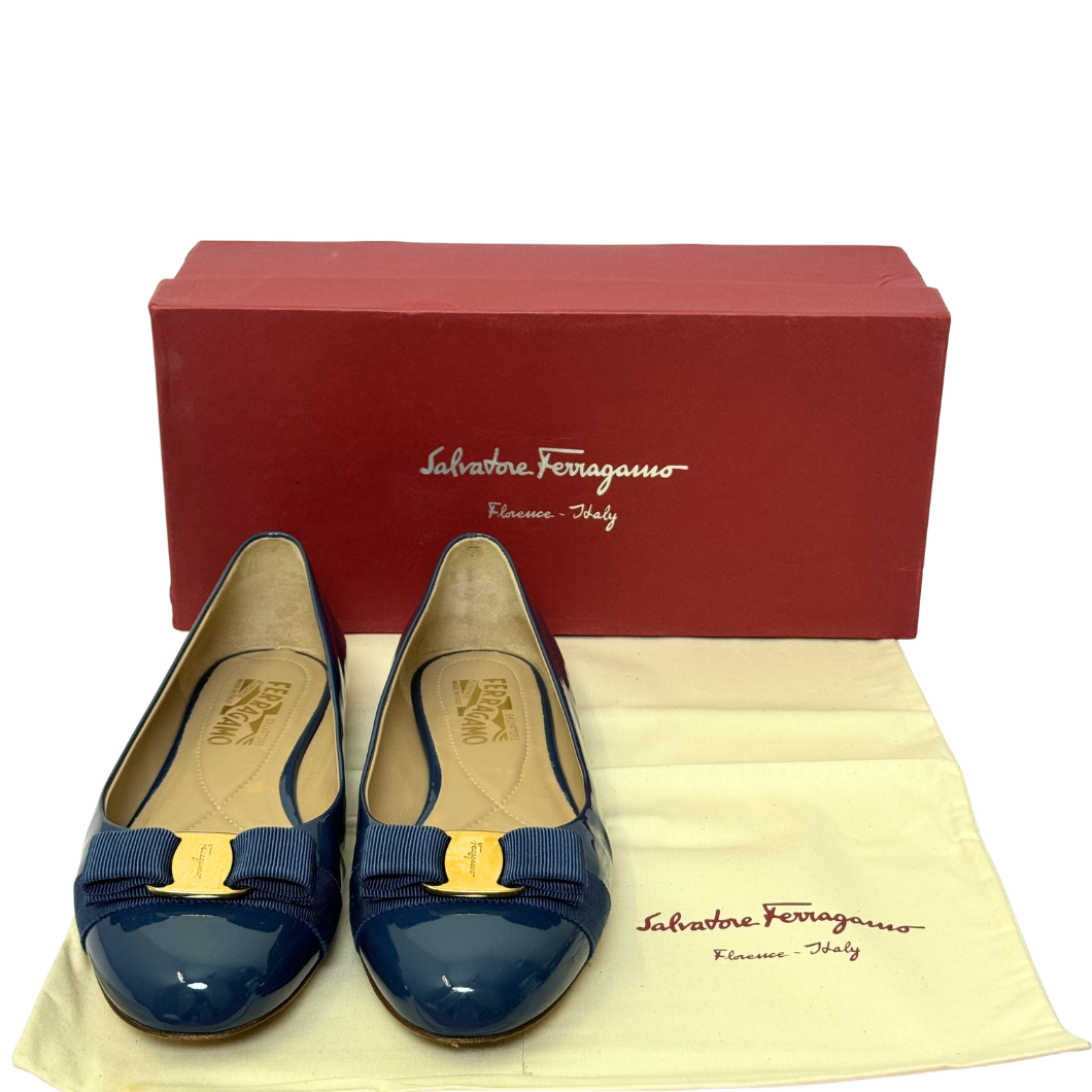 Salvatore Ferragamo Vara Bow Ballet Flats in Blue Patent Leather, Size 39