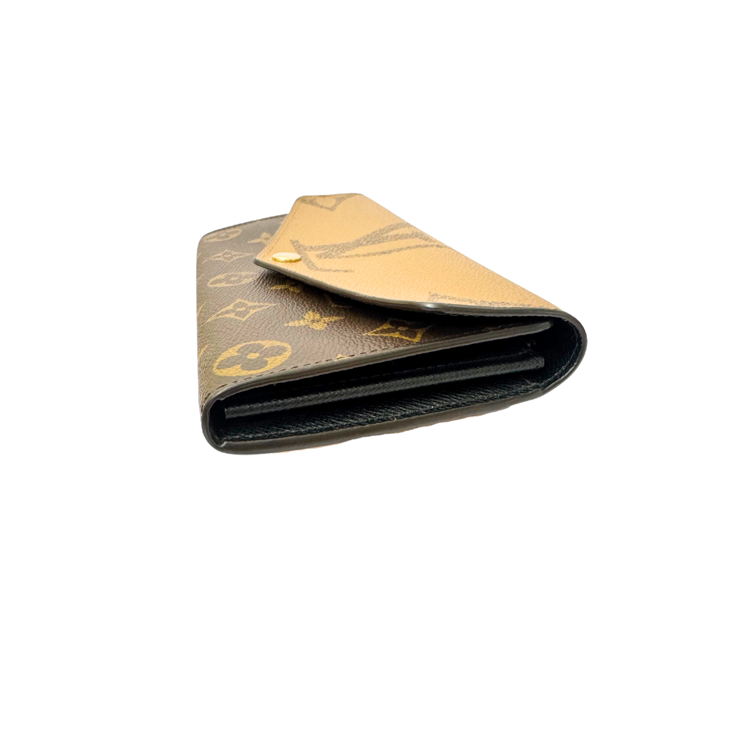 Louis Vuitton Sarah Wallet in Reverse Monogram