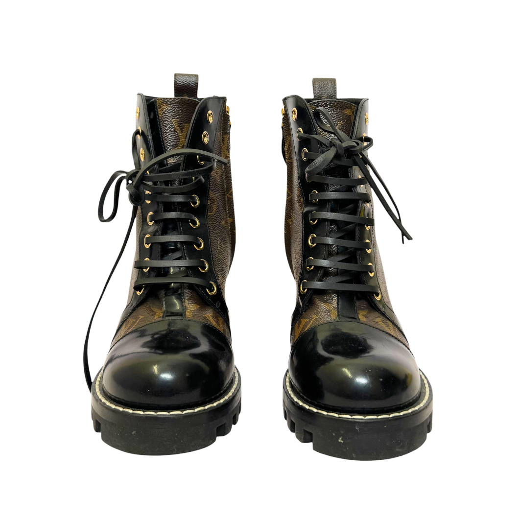 Louis Vuitton Star Trail Ankle Boots in Black Calfskin, Size 39