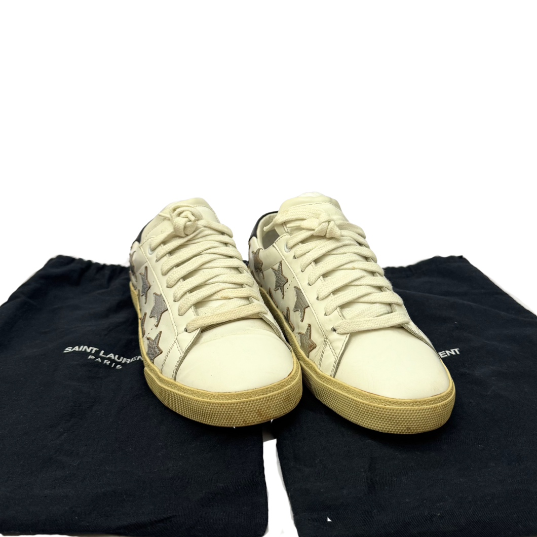 Saint Laurent Low Top Sneakers in White Leather with Star Patch, Size 39