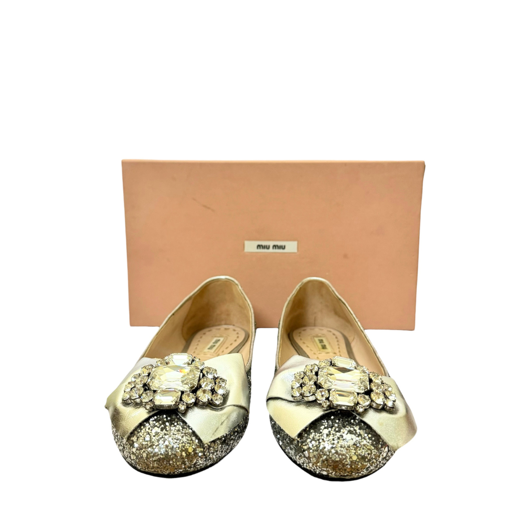Miu Miu Crystal Glitter Bow Ballerina Flats in Silver, Size 39