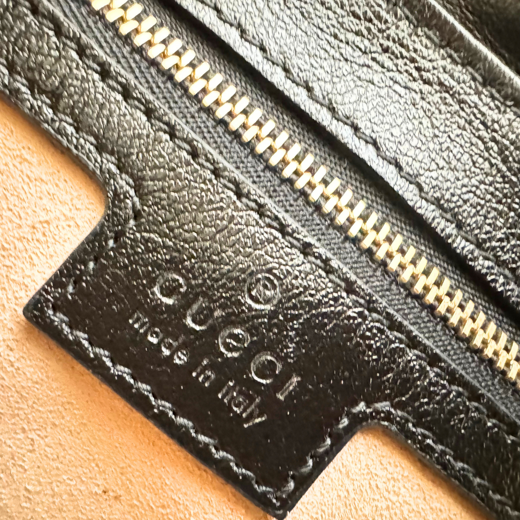 Gucci GG Marmont Shoulder Bag in Beige GG Canvas