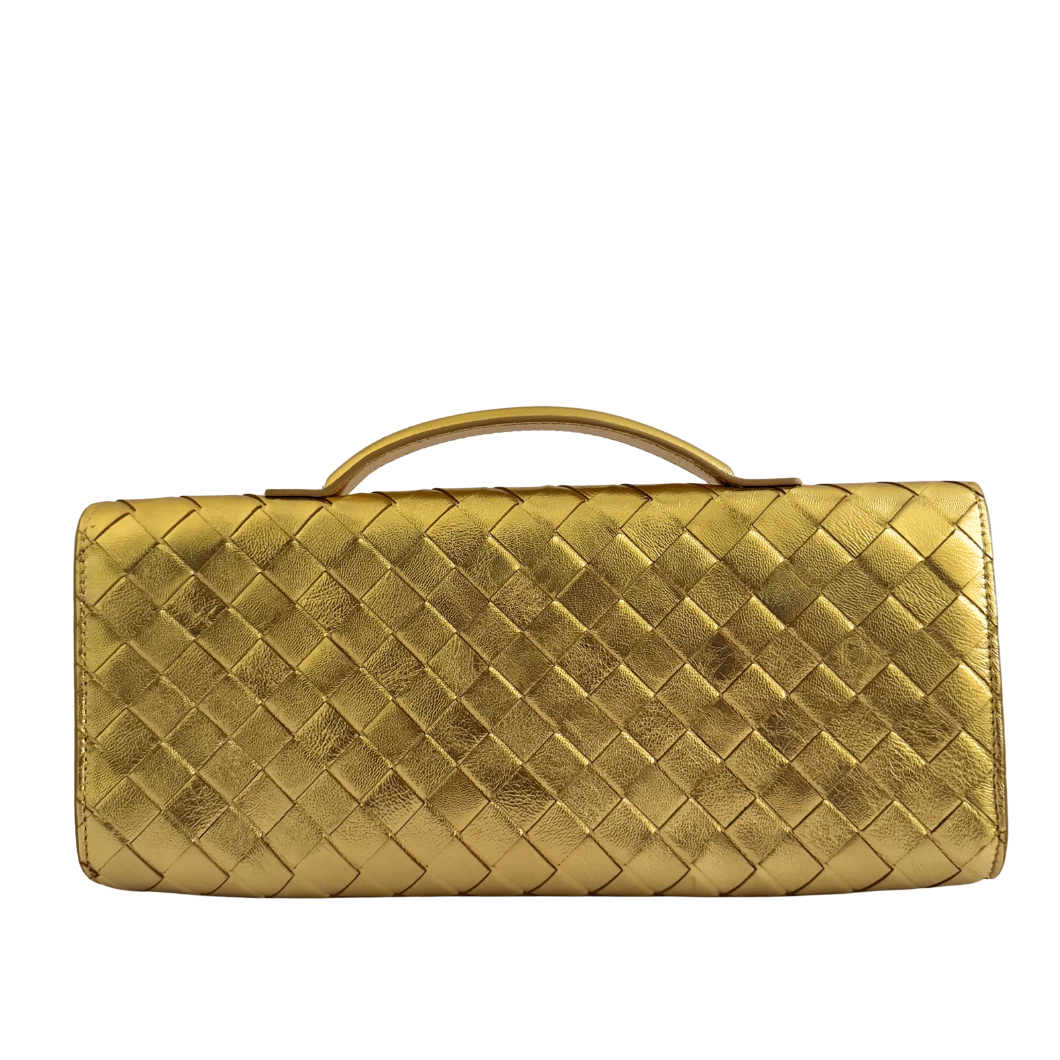 Bottega Veneta Andiamo Clutch in Metallic Gold Leather