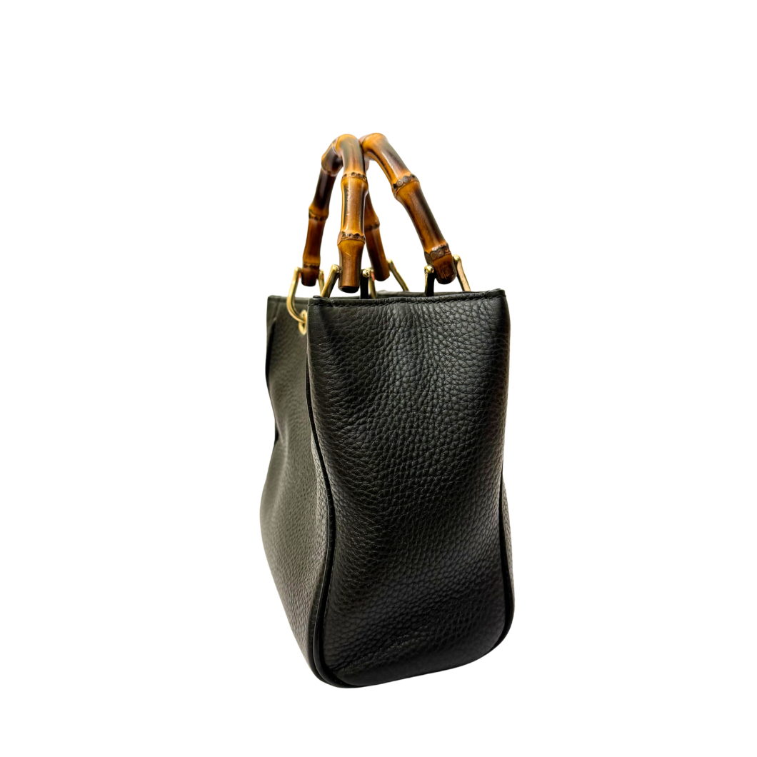 Gucci Bamboo Shopper in Black Pebbled Leather