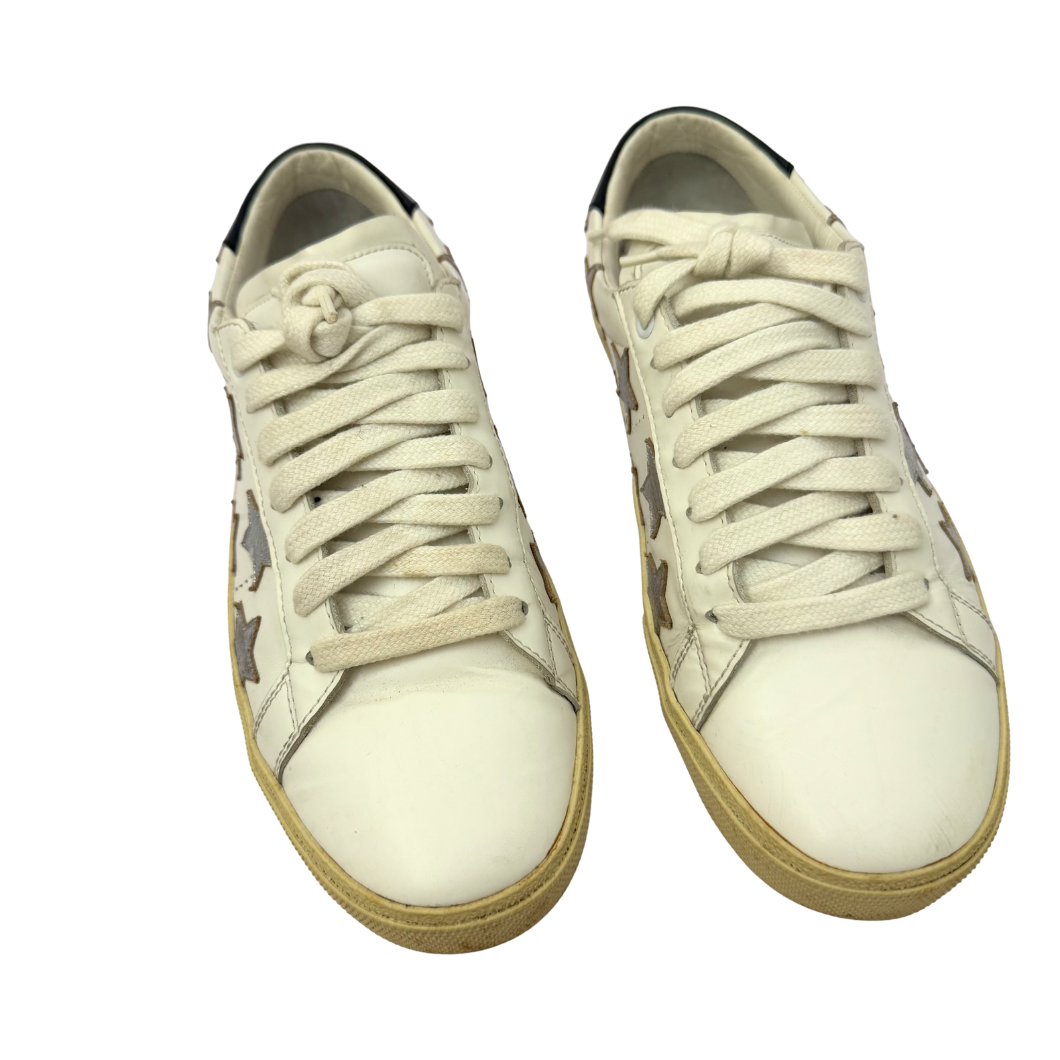 Saint Laurent Low Top Sneakers in White Leather with Star Patch, Size 39