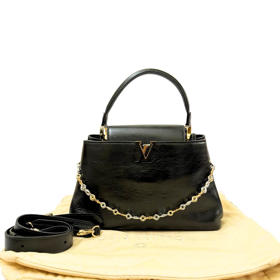 Louis Vuitton Capucines MM Souple in Black Leather