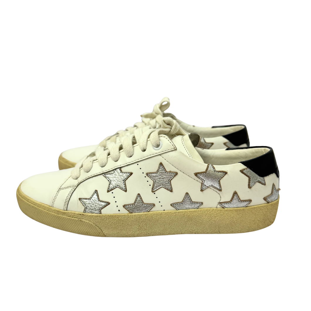 Saint Laurent Low Top Sneakers in White Leather with Star Patch, Size 39