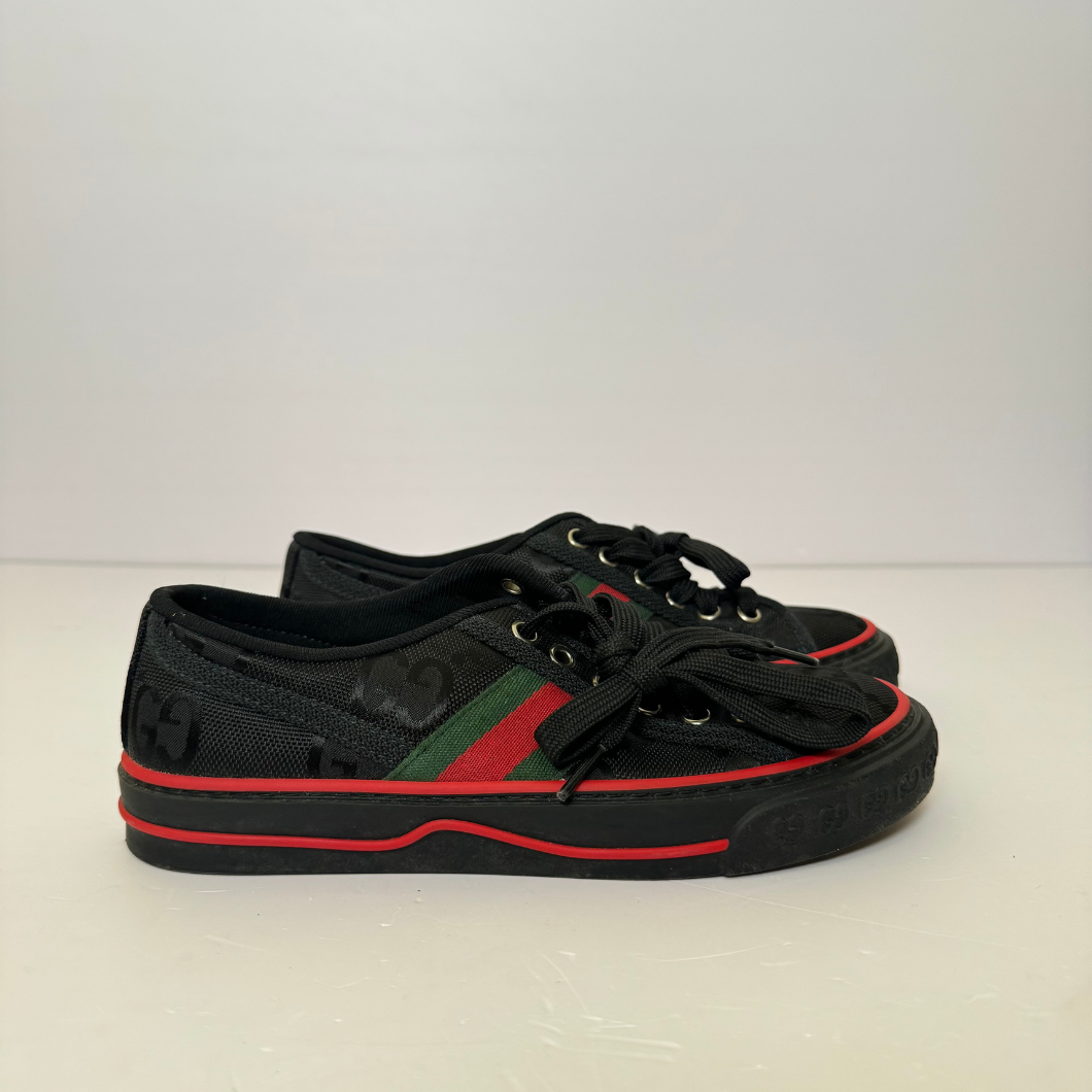 Gucci GG Canvas Low-Top Sneakers in Black, Size 35