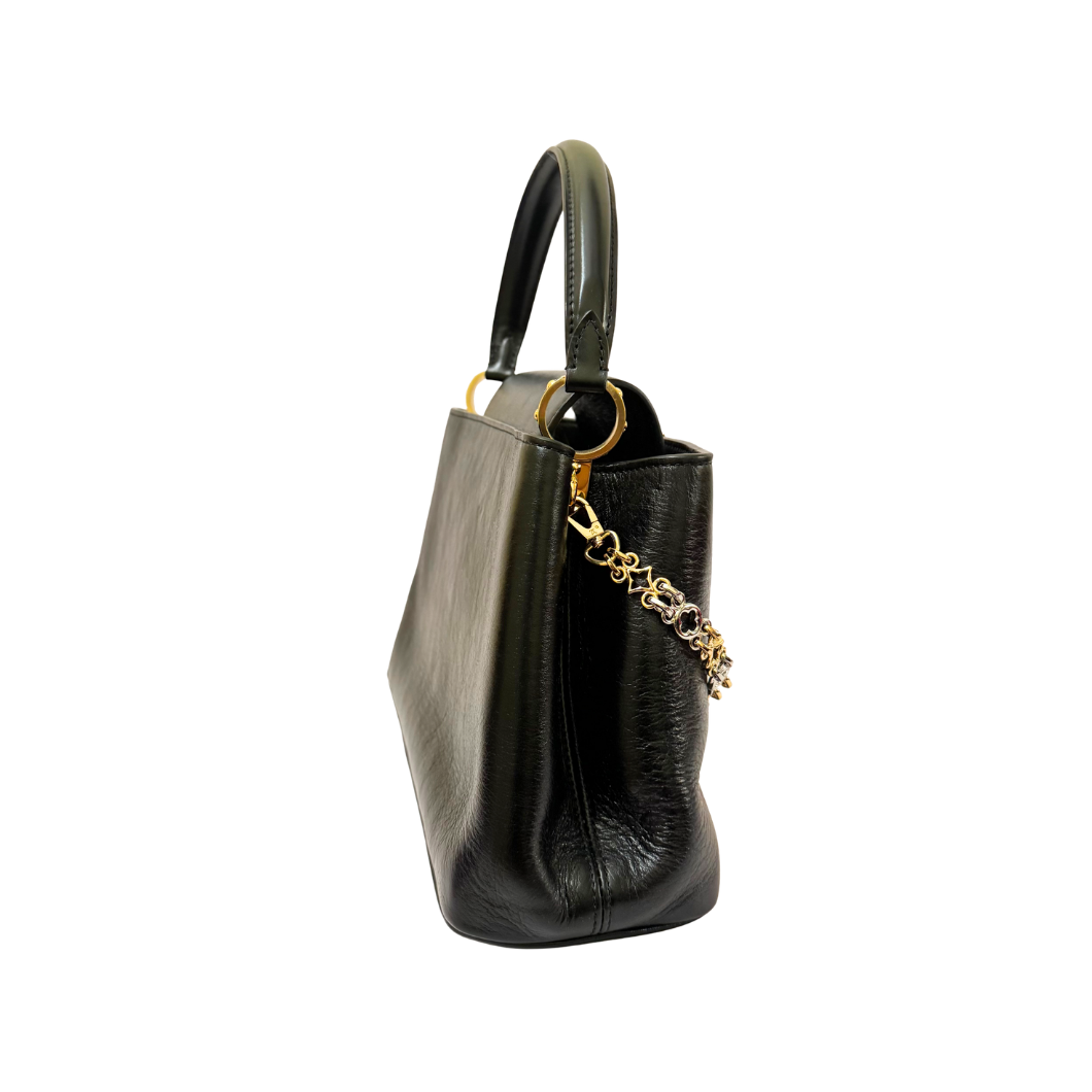 Louis Vuitton Capucines MM Souple in Black Leather