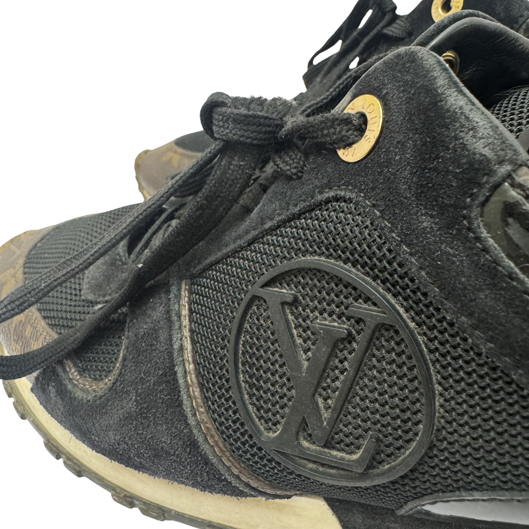 Louis Vuitton Run Away Sneakers - Size 39