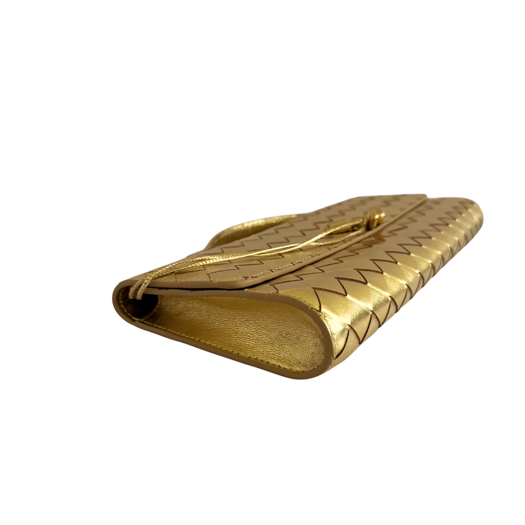 Bottega Veneta Andiamo Clutch in Metallic Gold Leather