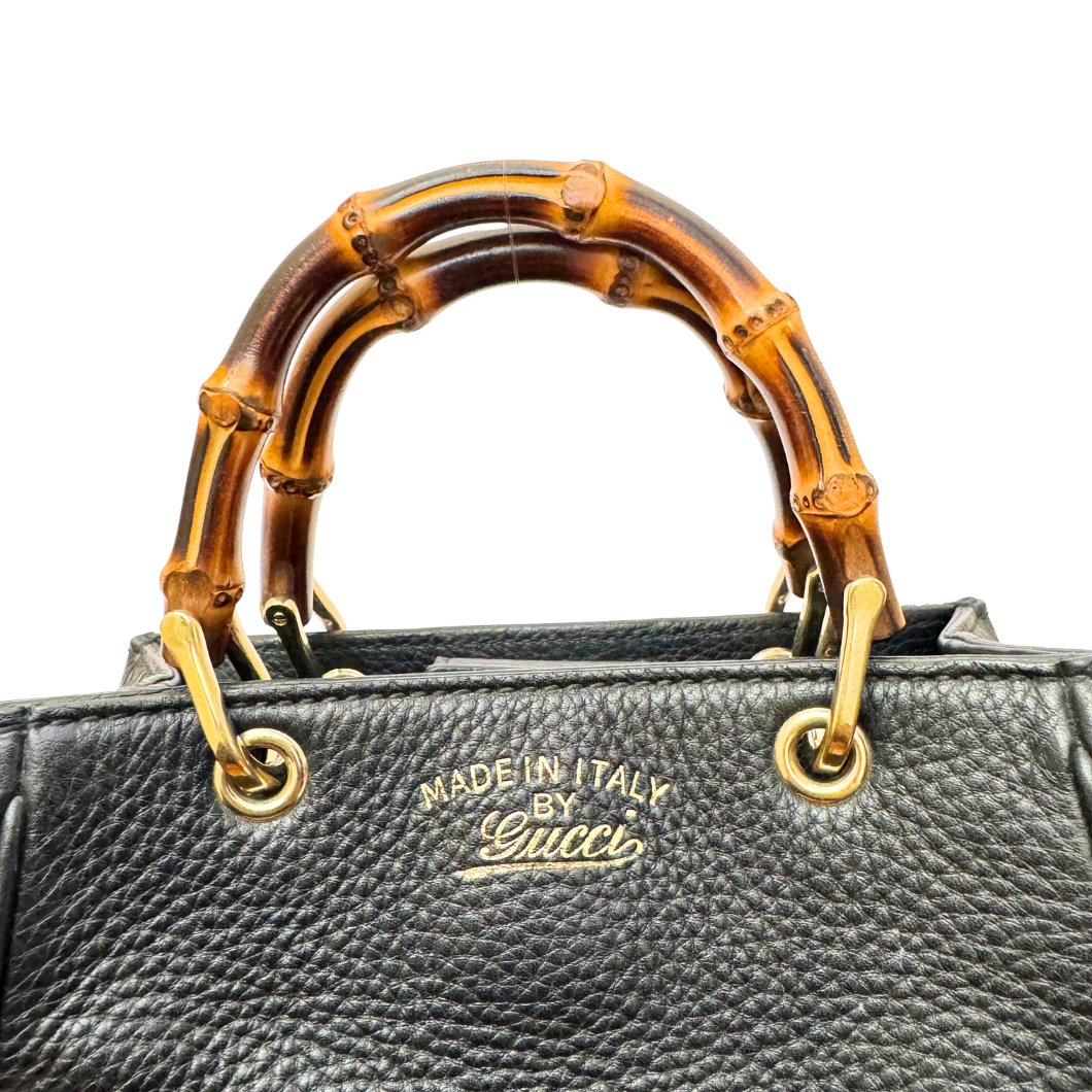 Gucci Bamboo Shopper in Black Pebbled Leather