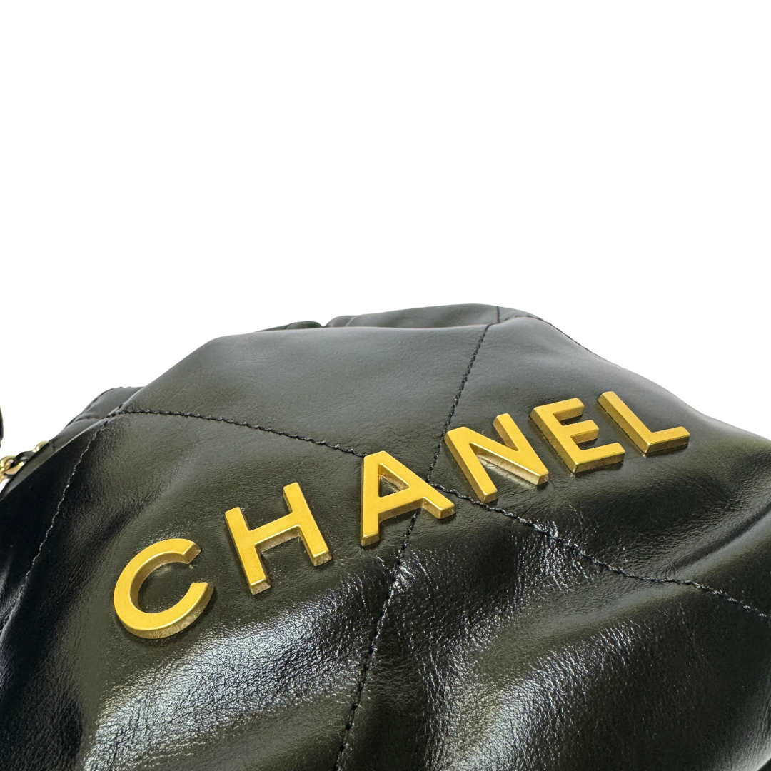 Chanel 22 Mini Bag in Black Calfskin Leather
