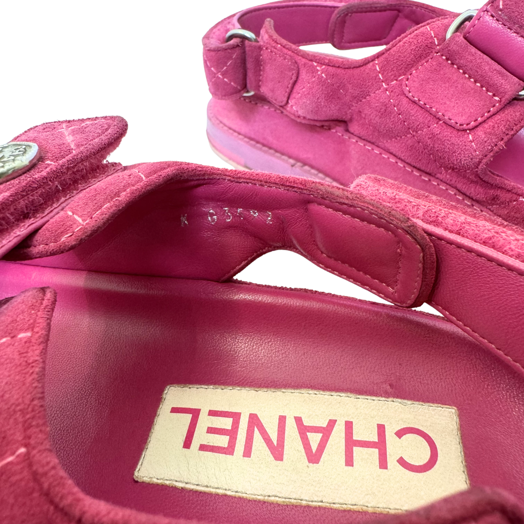 Chanel No. 5 Gate Interlocking CC Logo Flat Sandals - Size 39