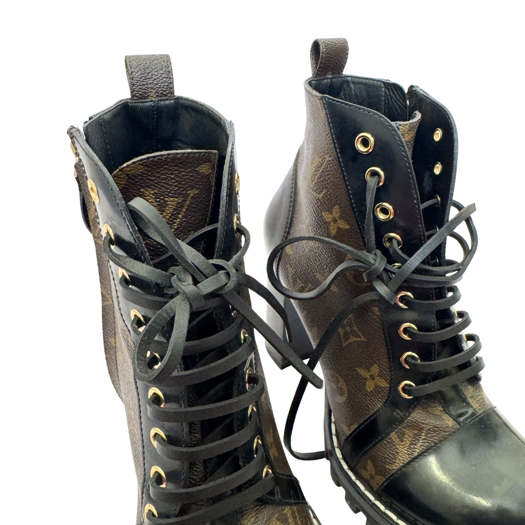 Louis Vuitton Star Trail Ankle Boots in Black Calfskin, Size 39