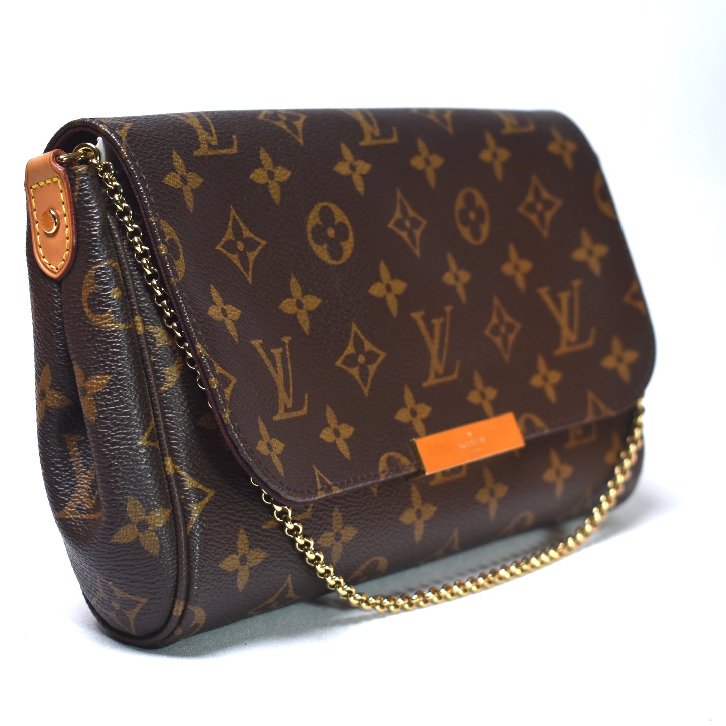 Louis Vuitton Favorite MM in Monogram Canvas