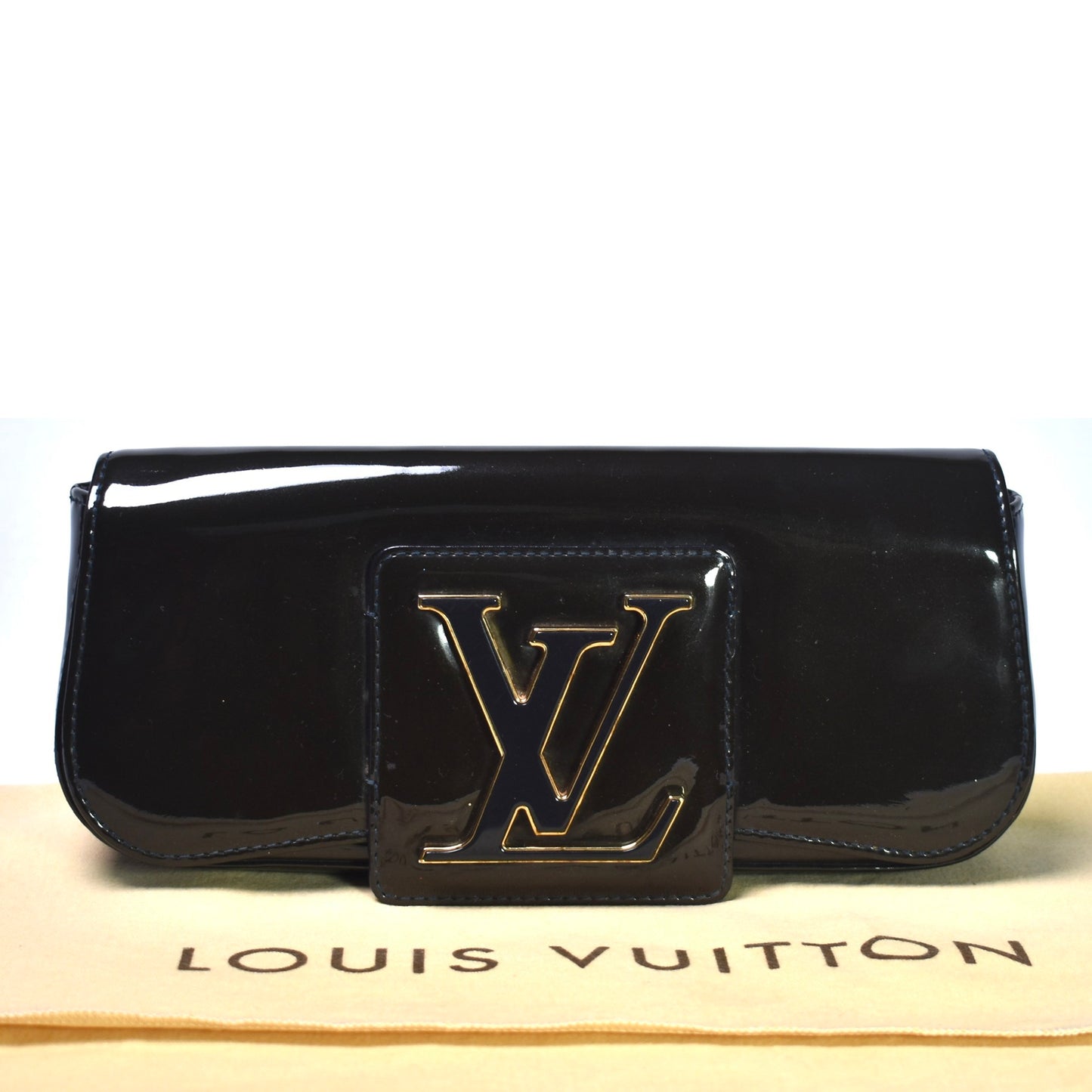 LOUIS VUITTON Patent Sobe Clutch Rouge Fauviste 1306451