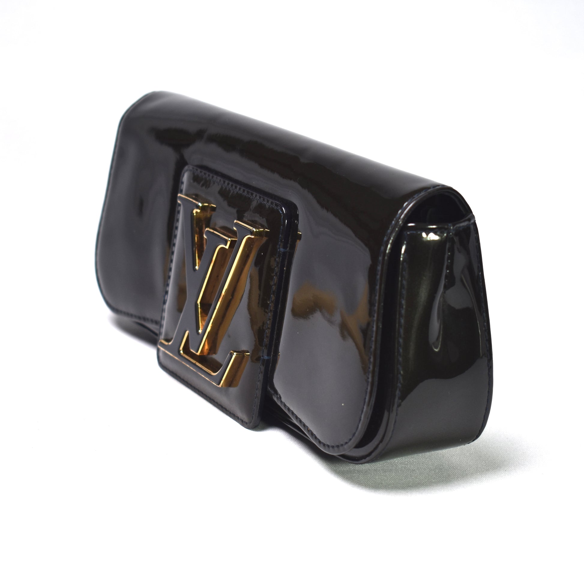 Louis Vuitton Sobe Patent Leather Clutch Bag (SHG-32645) – LuxeDH