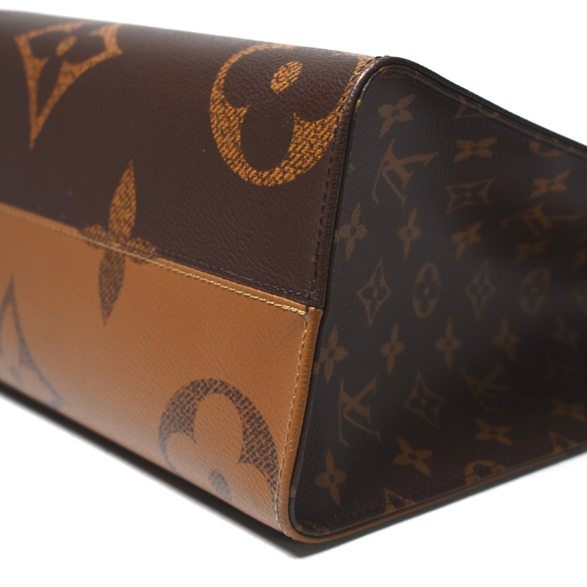 Louis Vuitton Onthego mm Giant Monogram Reverse Canvas Tote Shoulder Bag Brown