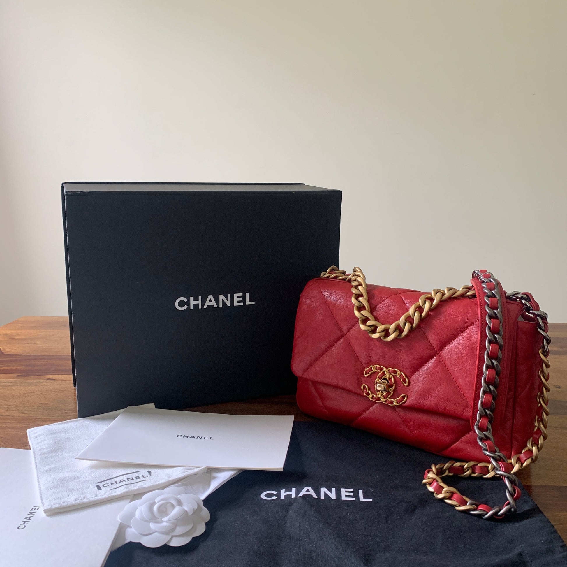 Chanel 19 Small in Red Lambskin Leather – Luxe Marché India