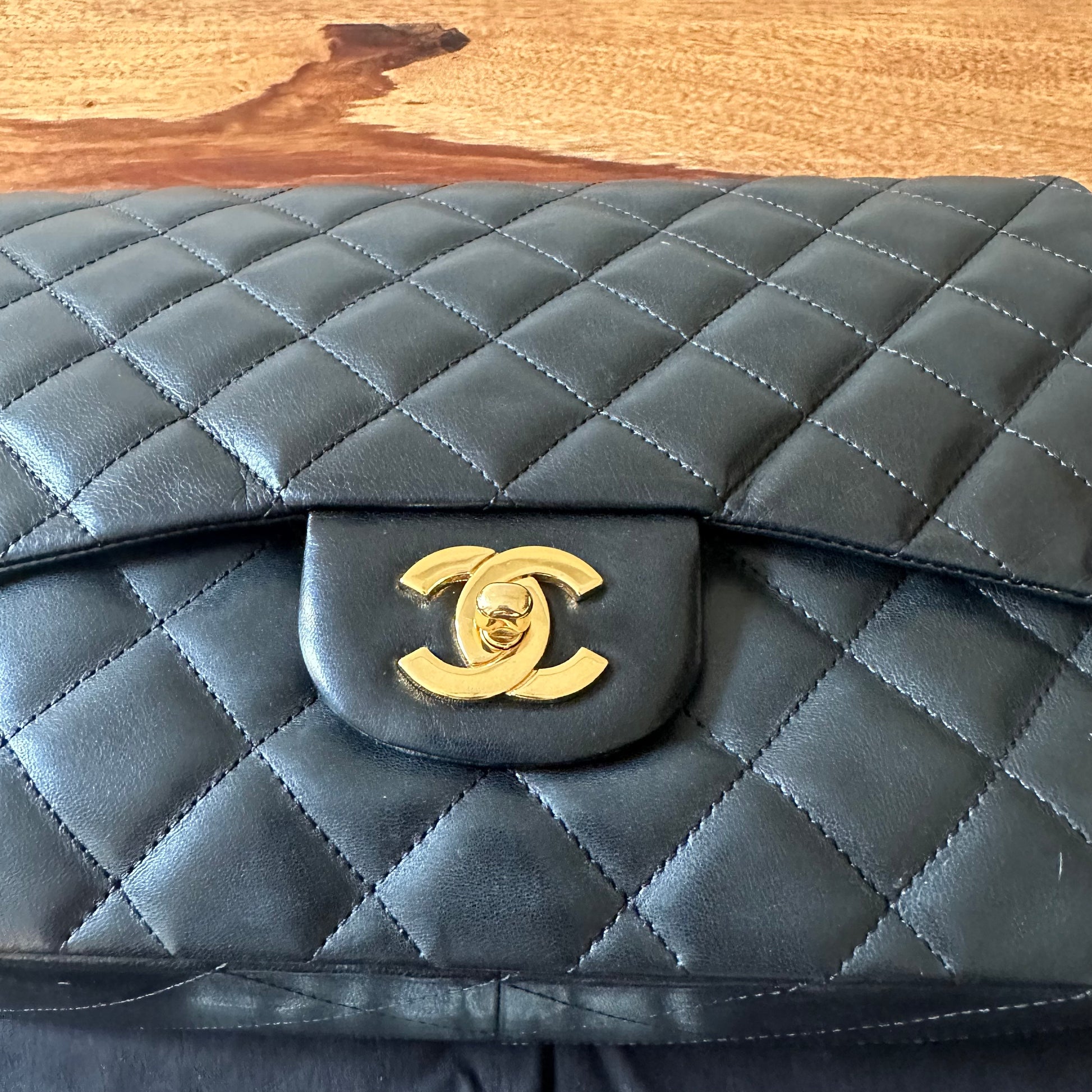 Chanel Black Quilted Lambskin Jumbo Classic Single Flap Gold
