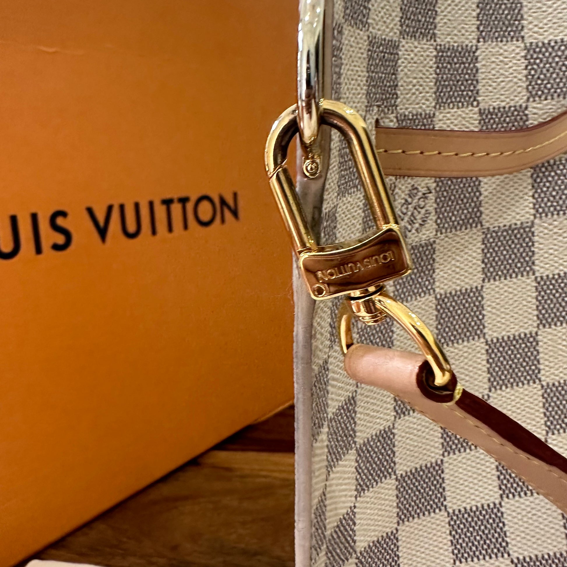 Louis Vuitton Damier Azur Riviera MM Satchel/Shoulder Bag - A